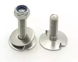 Elevator bucket bolt